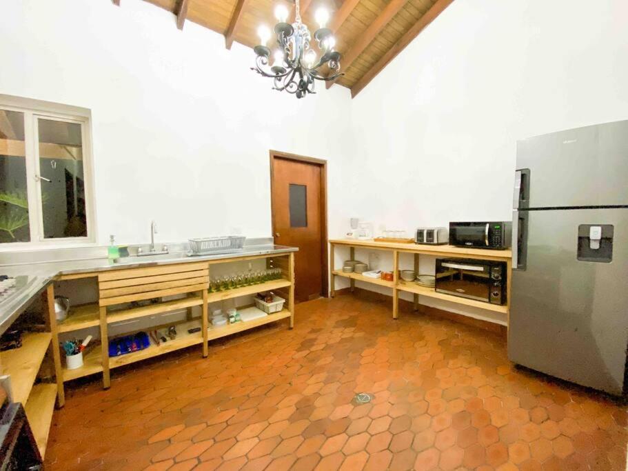 Mansion Br Piscina, Jacuzzi, 6 Min De Provenza *