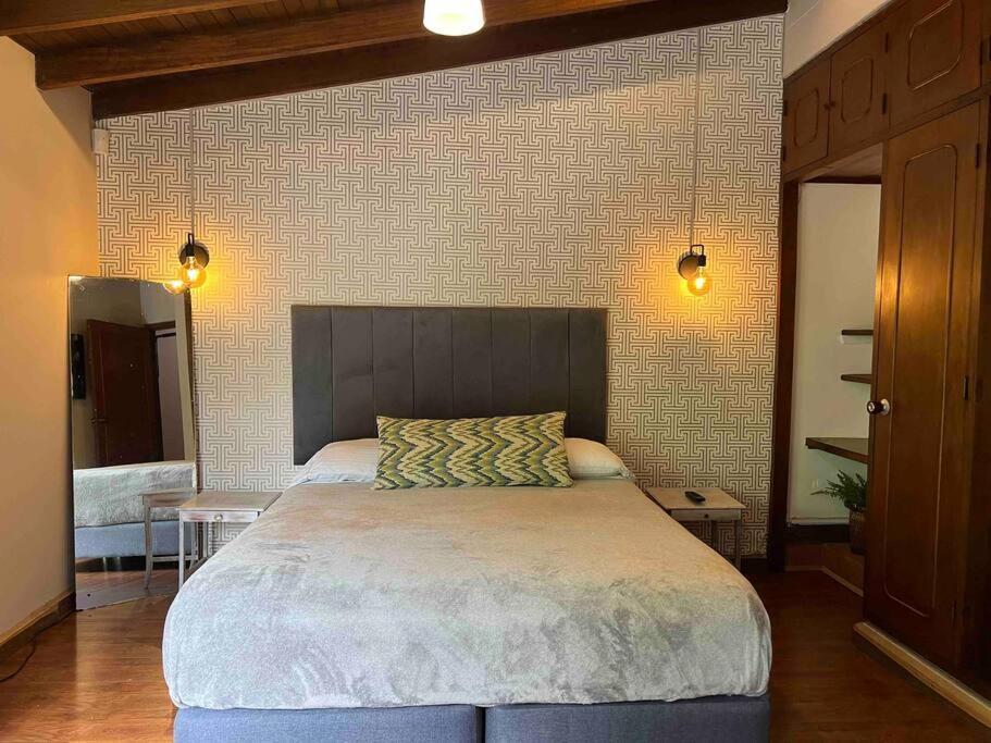 Mansion Br Piscina, Jacuzzi, 6 Min De Provenza * Medellin