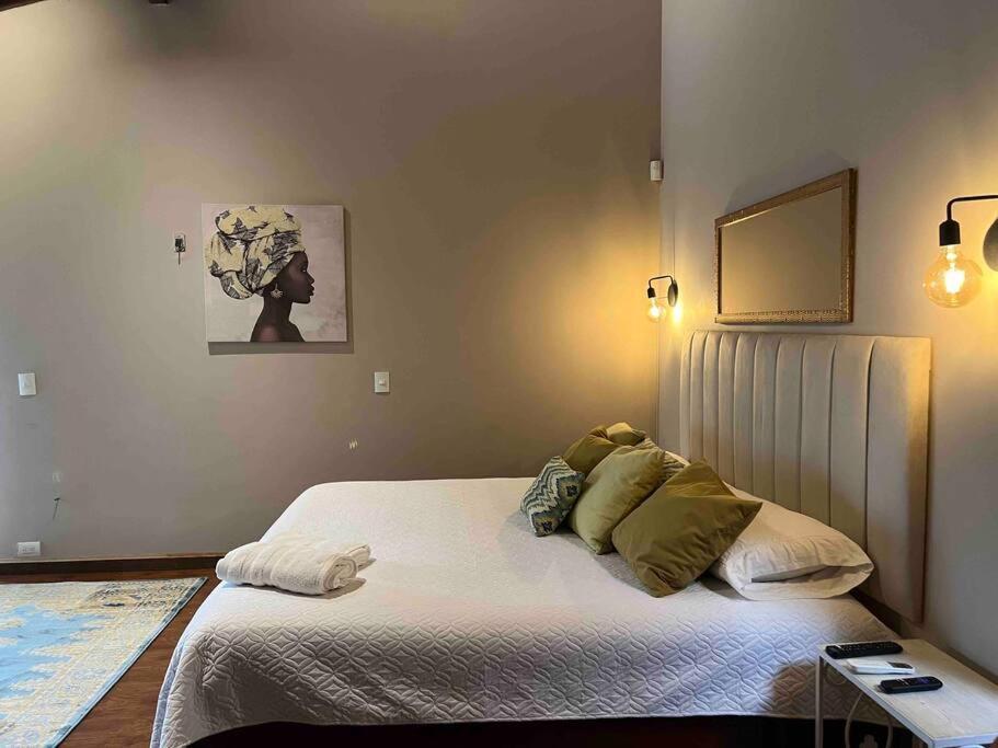 Mansion Br Piscina, Jacuzzi, 6 Min De Provenza * Medellin