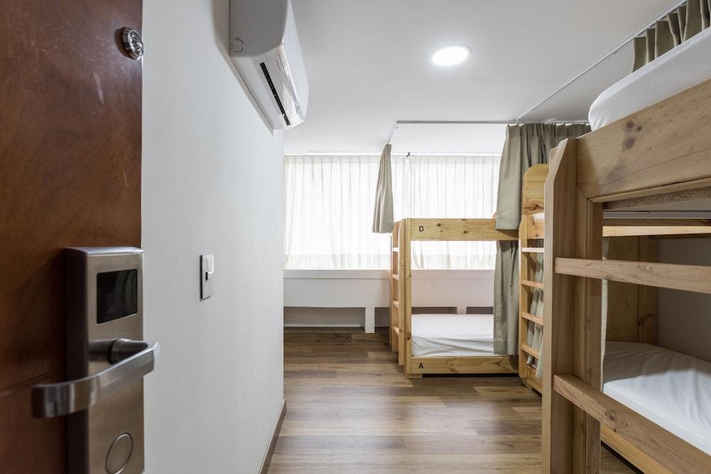 Florencia Plaza Hotel 4*