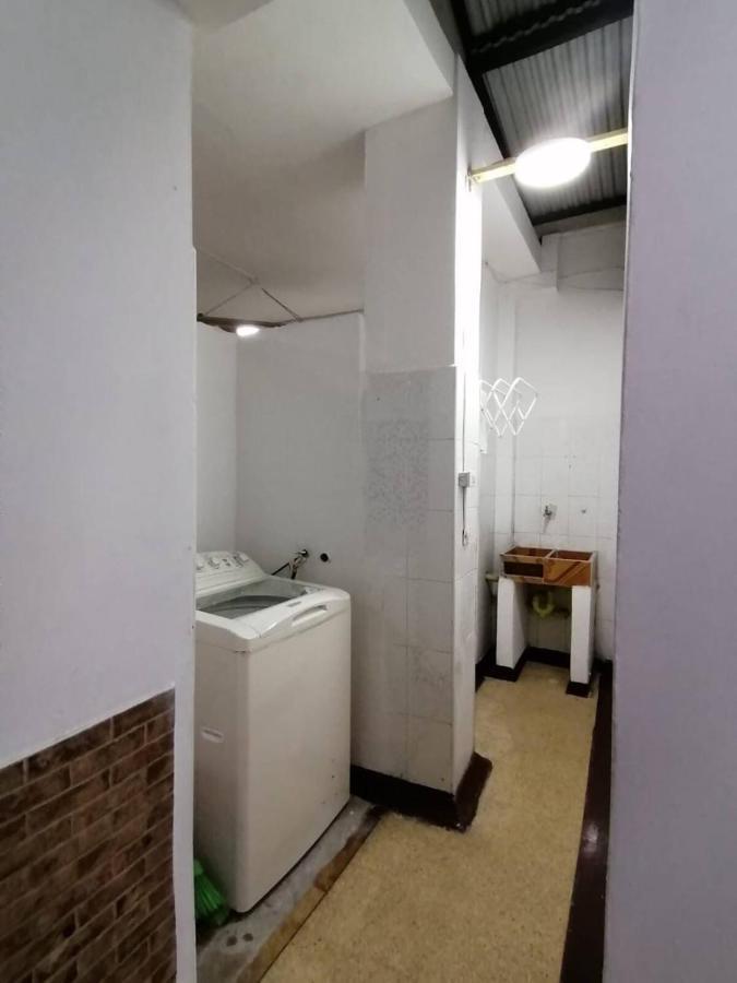 Guest house Gran Apartaestudio En Boston - Medellin