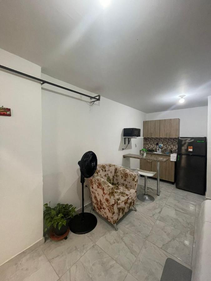 Aparta Estudio Apartment