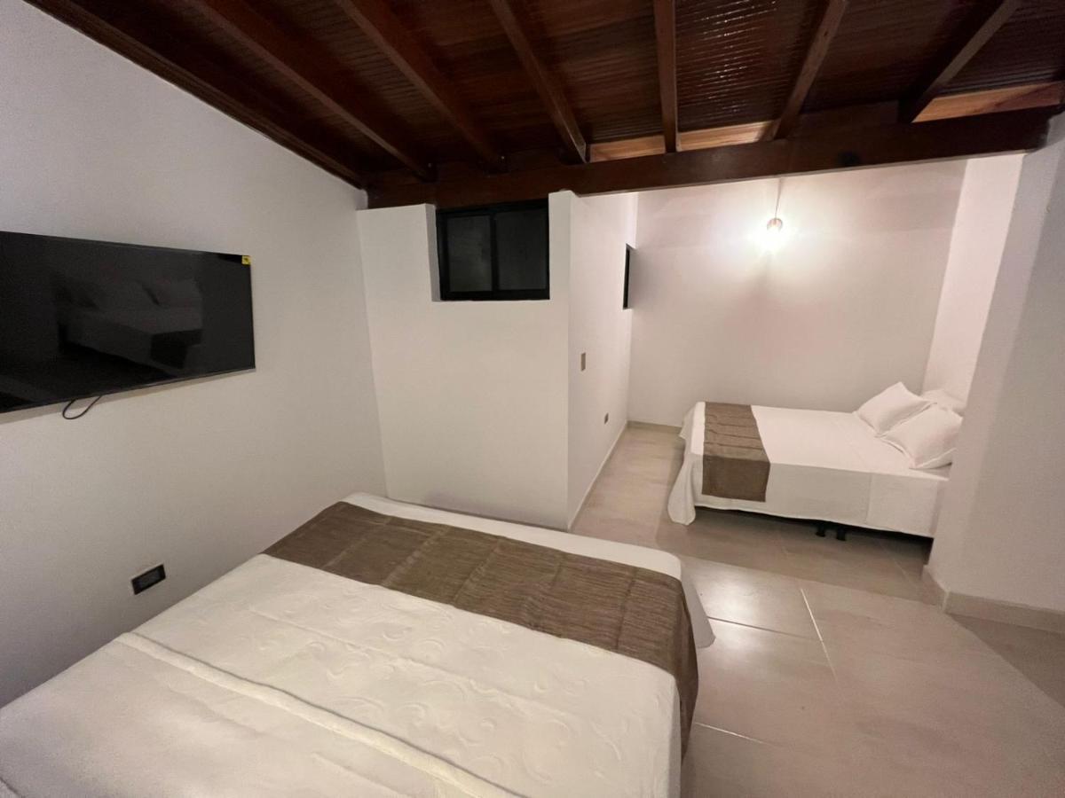 Alz La 70 Apartment *