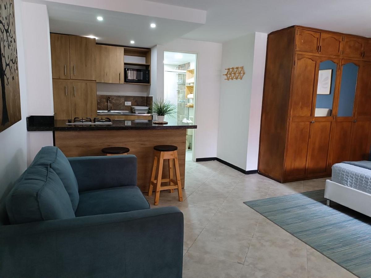 Acogedor Apartaestudio Ubicado En Laureles Medellin