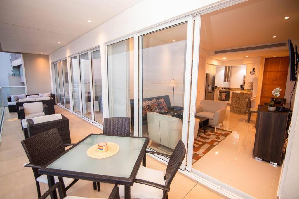 Beachfront Luxury In Bocagrande * Medellin