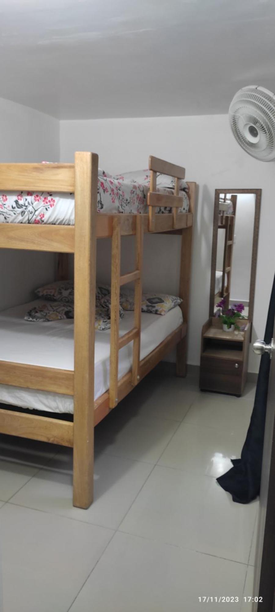 1e Amplio Y Comodo Apartamento Con Aire Acondicionado 100m2 En Laureles Estadio Apartment Medellin
