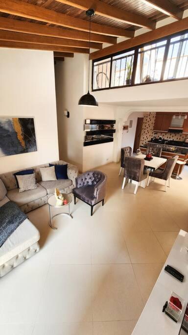 Apartment In Laureles With Jacuzzi And Own Gym Medellin