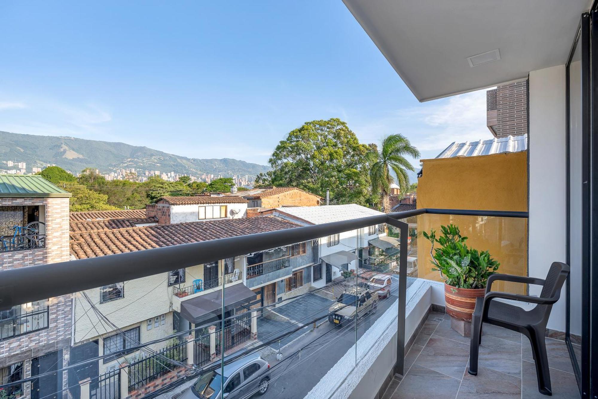 Apartment Medellin-cerca Al Poblado-201 *