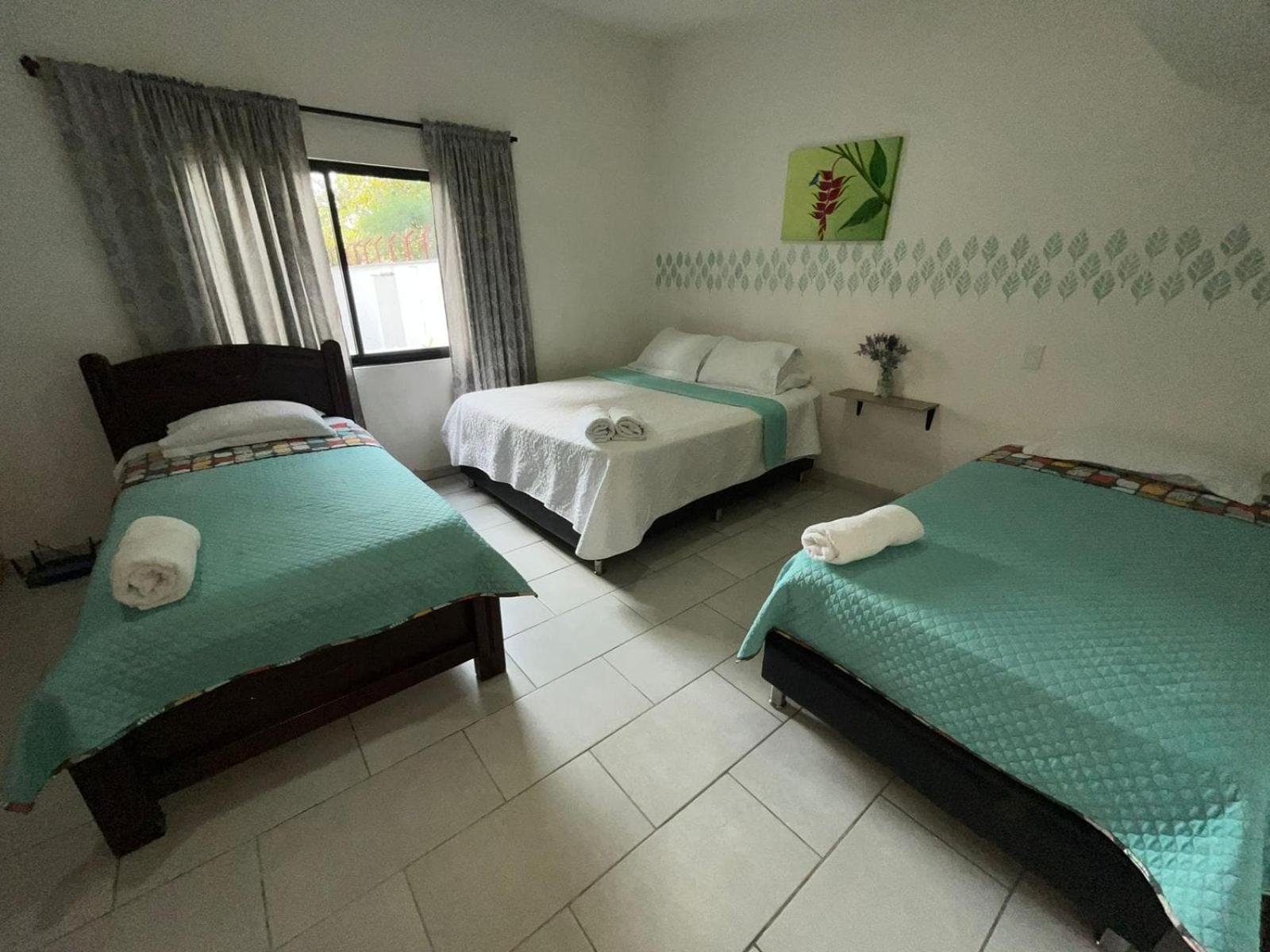 Apartment En Laureles Casa Margarita Tu Casa En