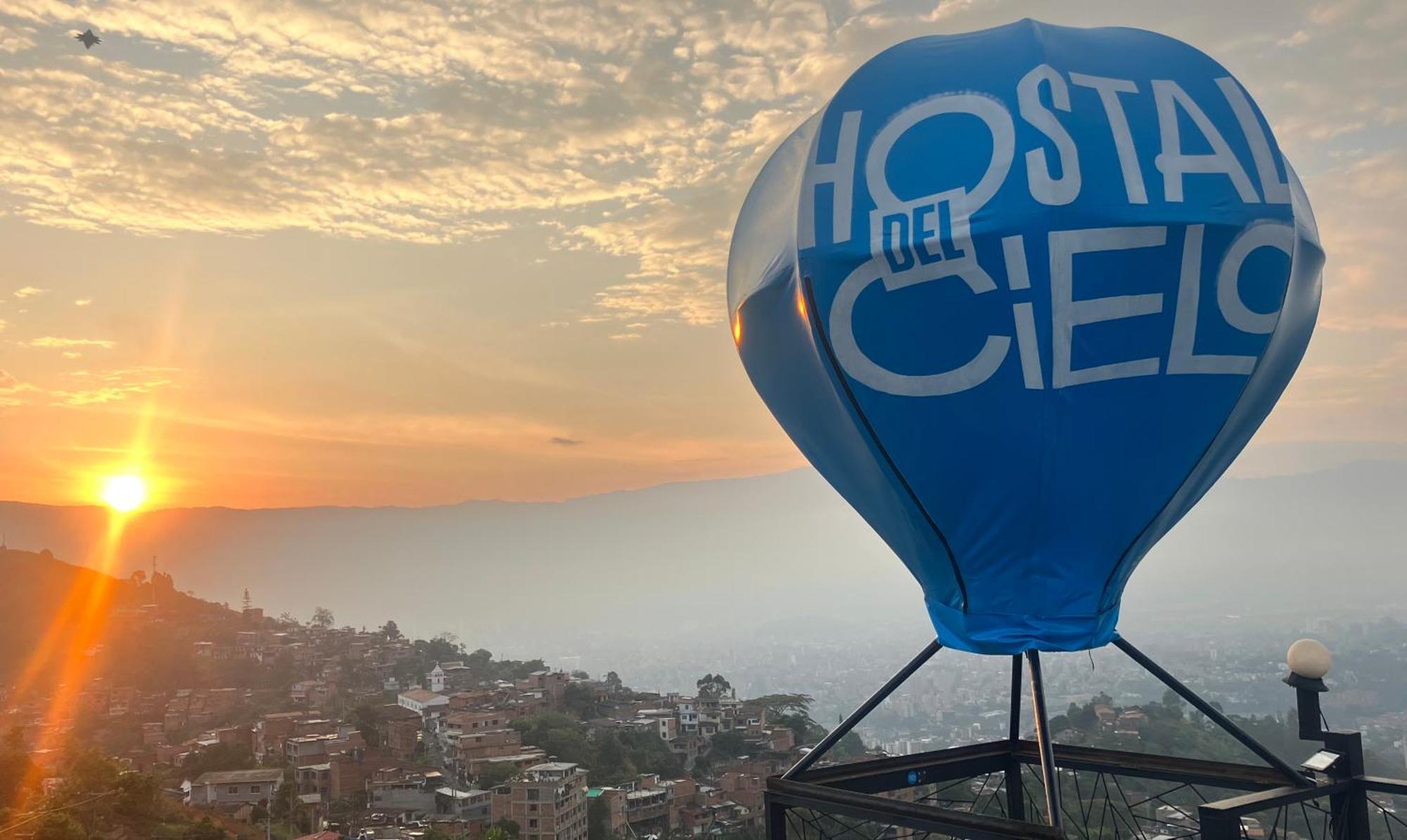Hostel Del Cielo *