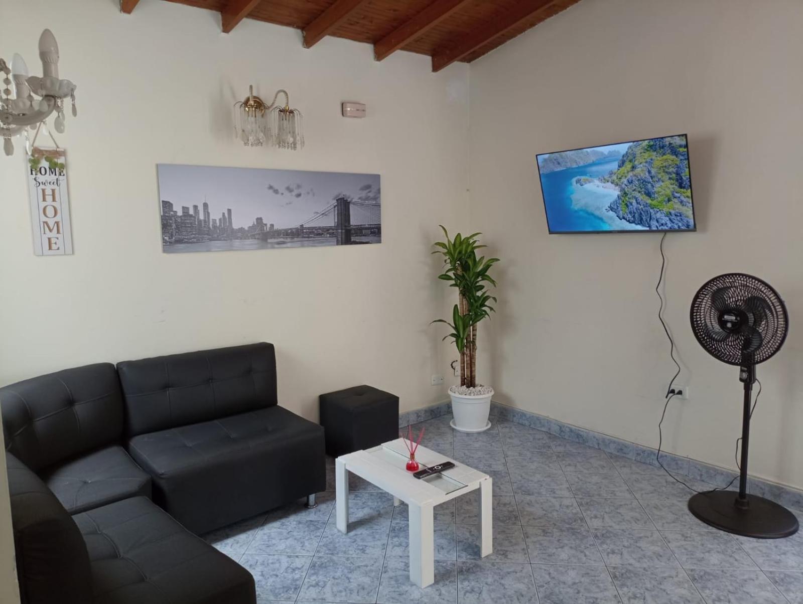 Apartment Comodo En