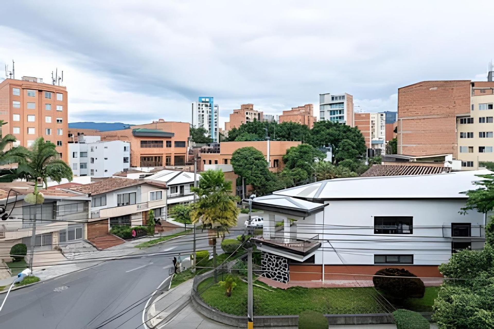 Ed Santo Tomas Laureles Apartment Medellin
