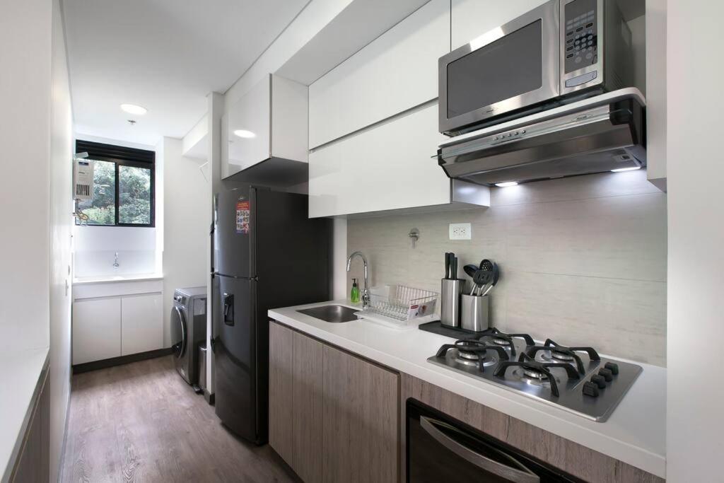 Gorgeous 2 Bedroom In El Poblado Apartment *