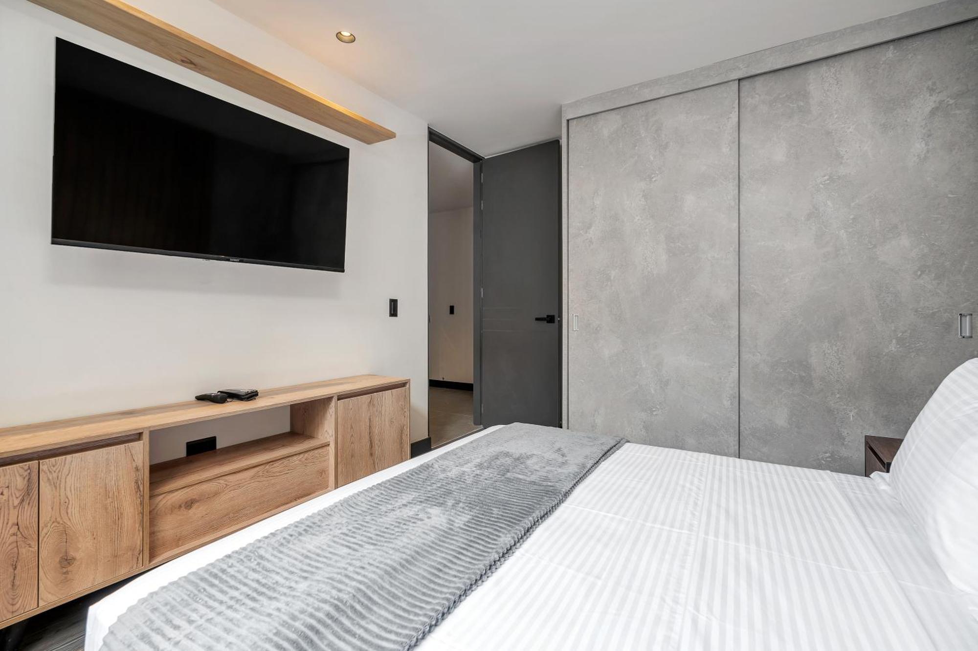 Aparthotel Housy Laureles Medellín