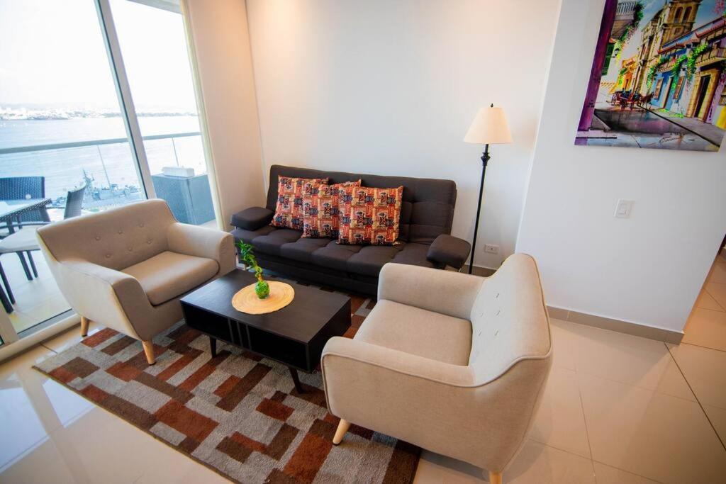 Beachfront Luxury In Bocagrande Apartment *