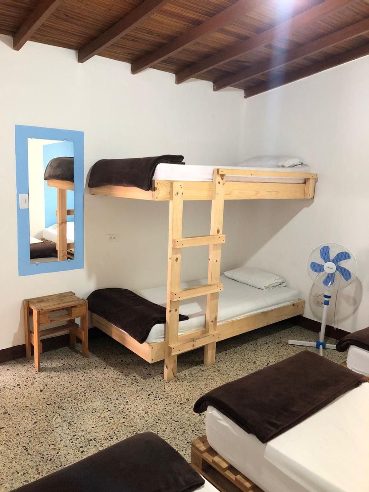 Rich Hostel *
