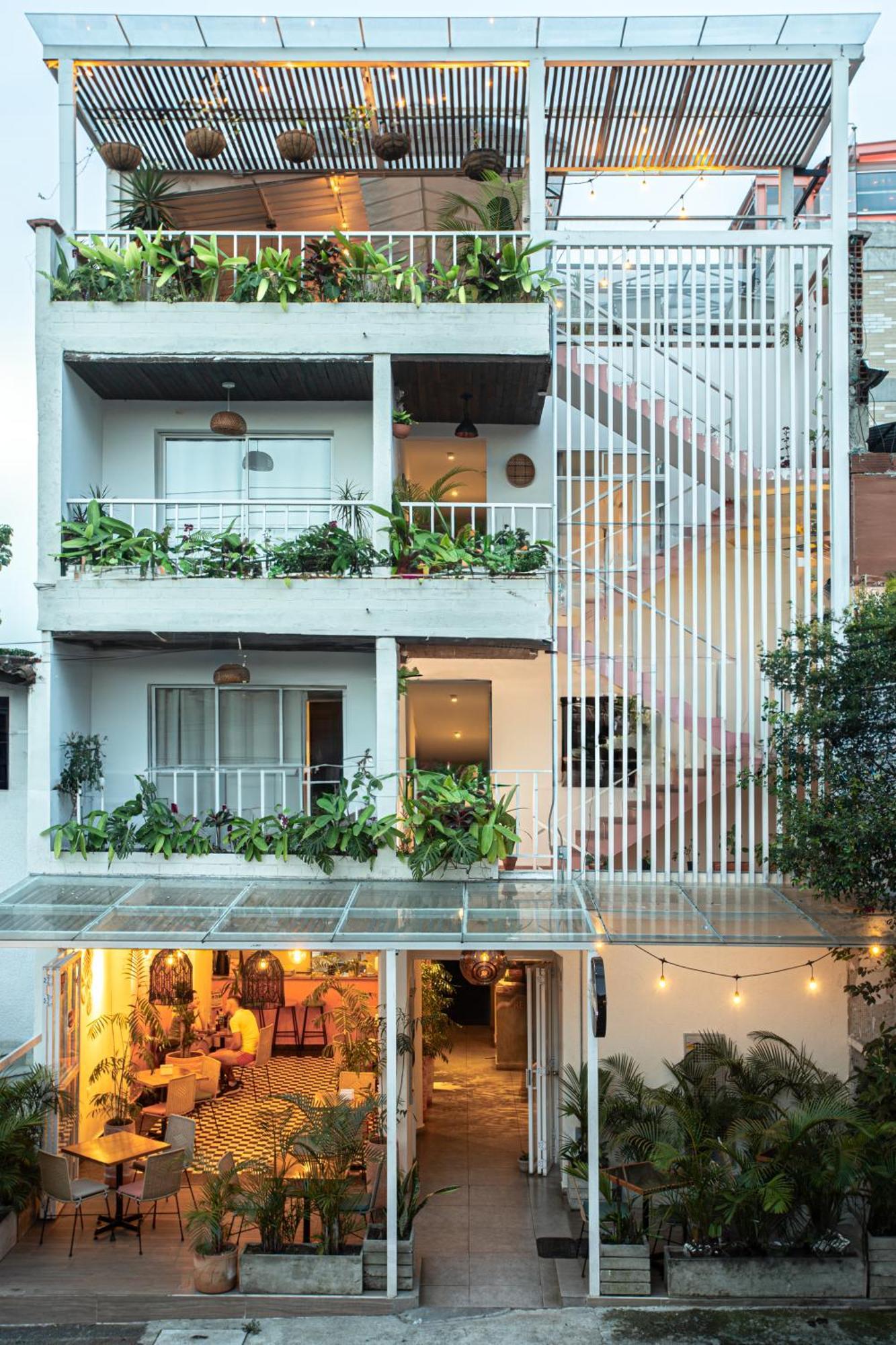 La Martina Boutique 3*