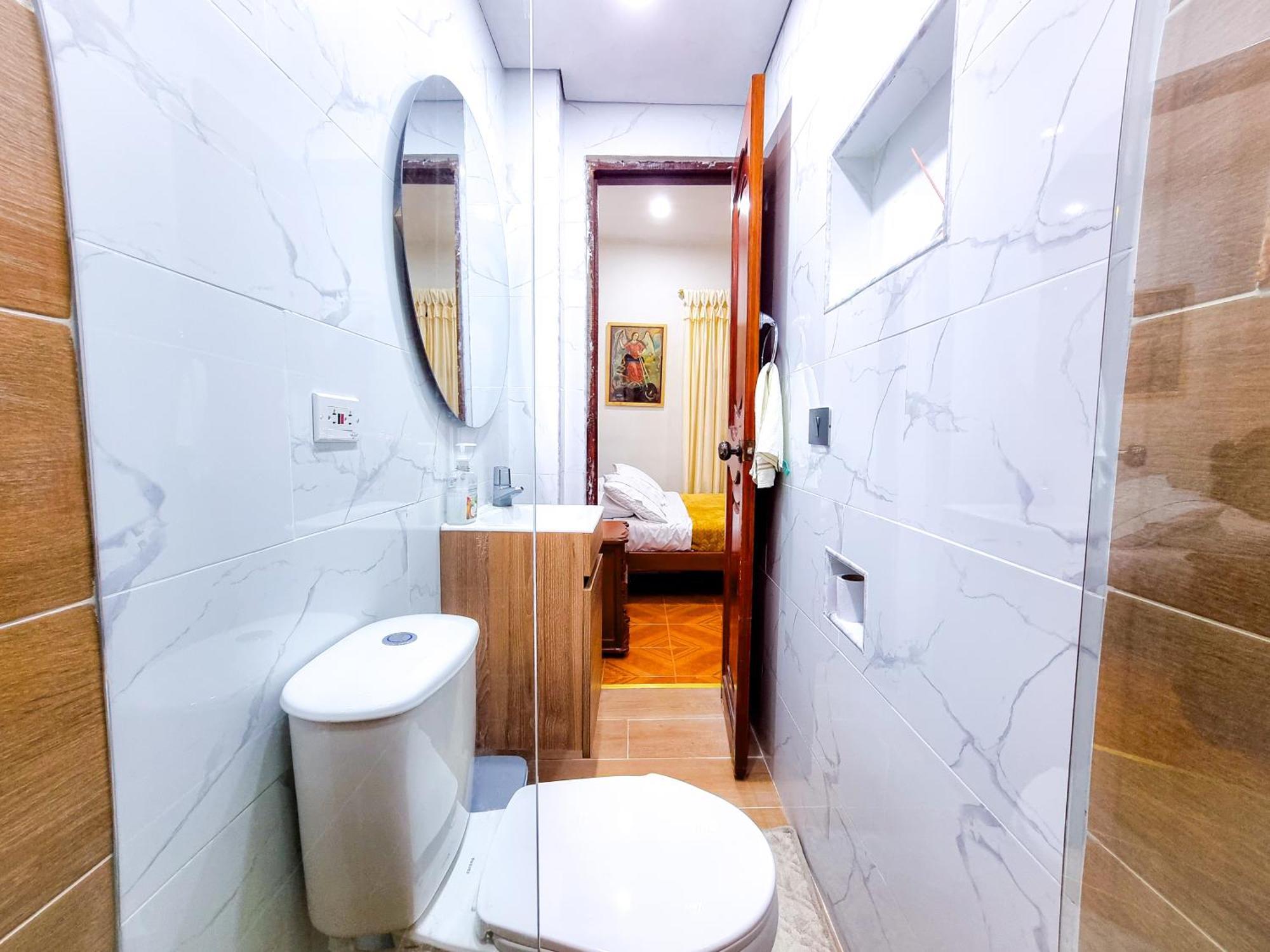 Casa Con Parking Privado - Cerca De La Estacion Floresta Apartment
