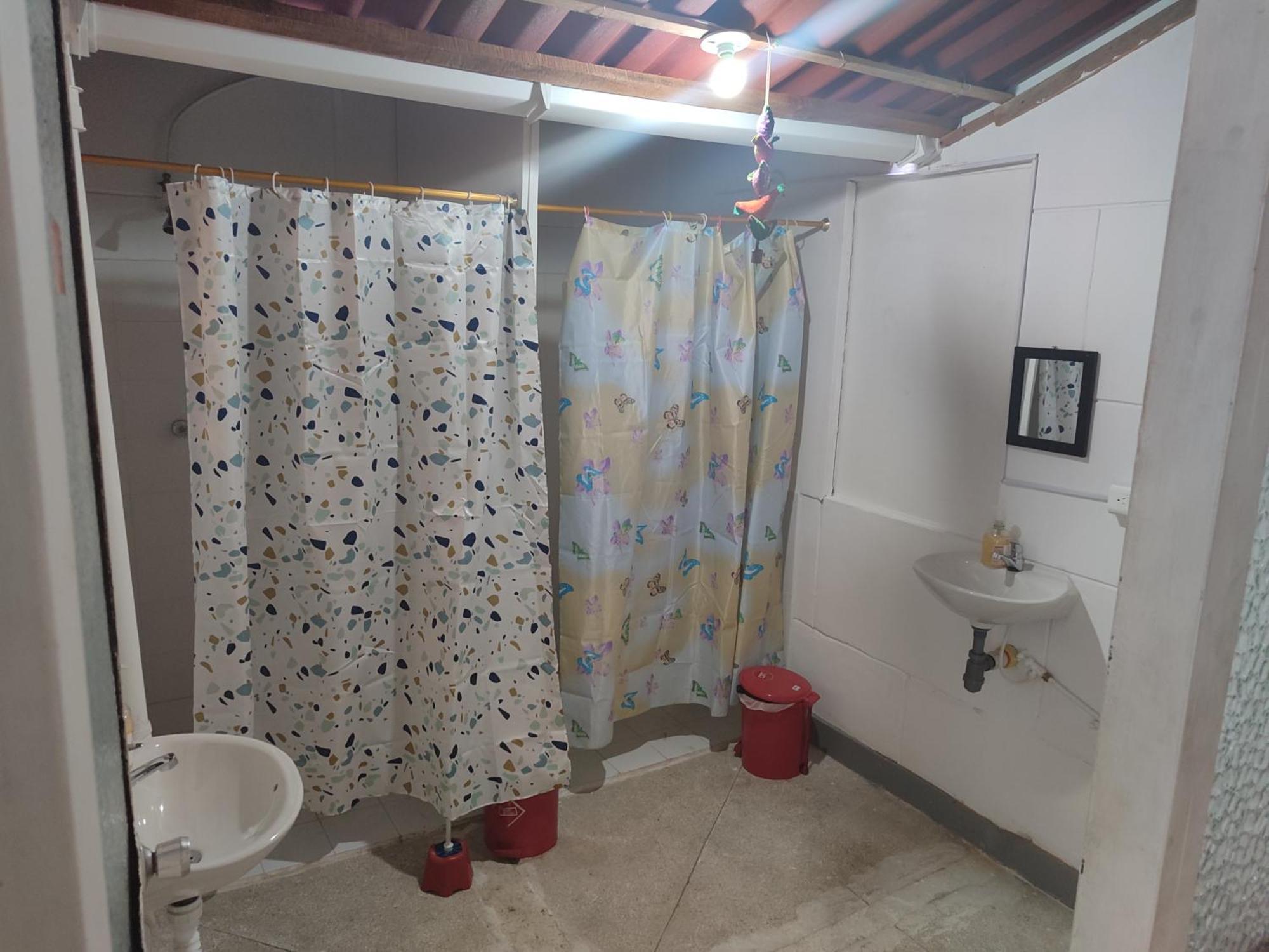Casa Almarita - Hostal, Bar Y Restaurante Medellin
