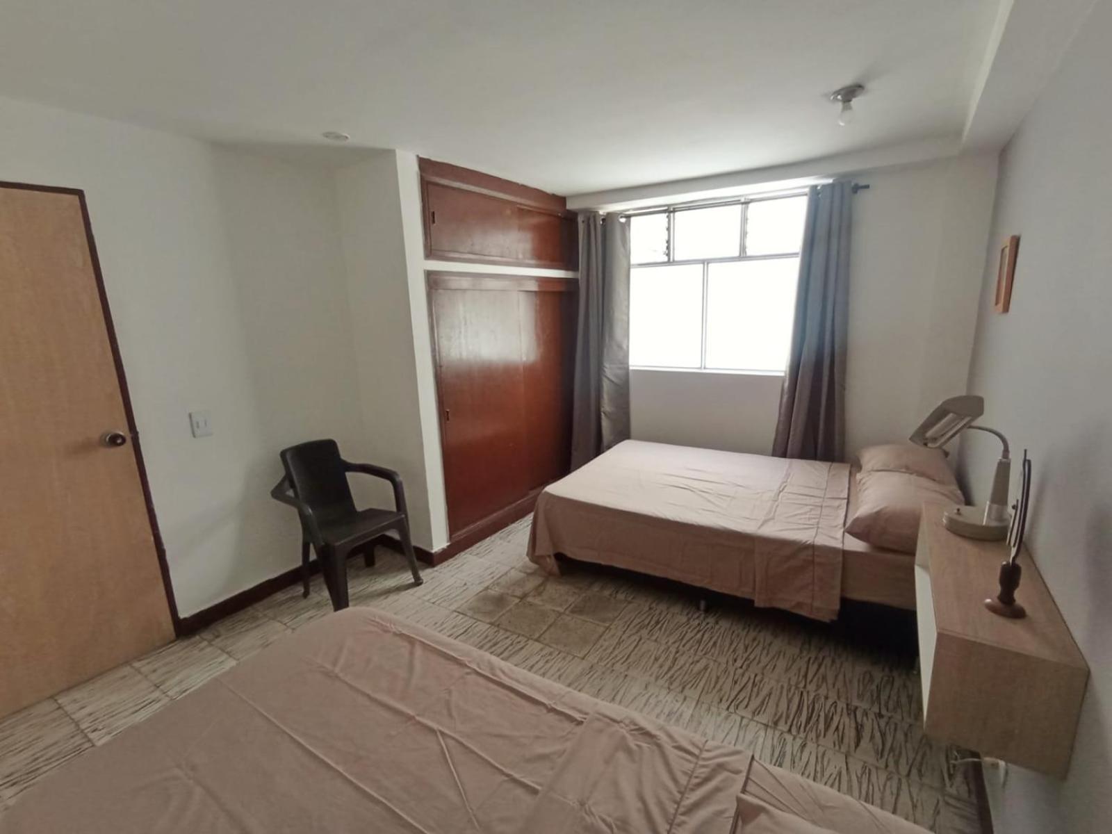 Guest house Con Bano Privado Coliving Central Cerca A Plaza Mayor Cerro Nutibara Unicentro Medellin