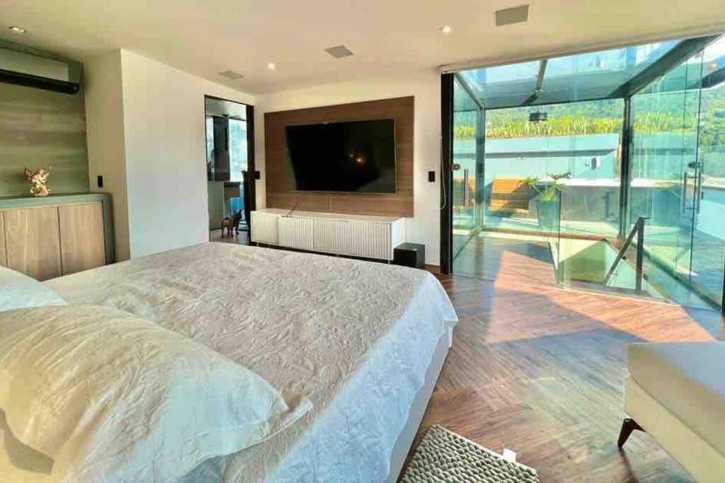 Penthouse Luxurytravelhome Poblado Apartment Medellin