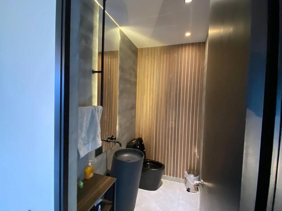 Penthouse Luxurytravelhome Poblado Apartment *