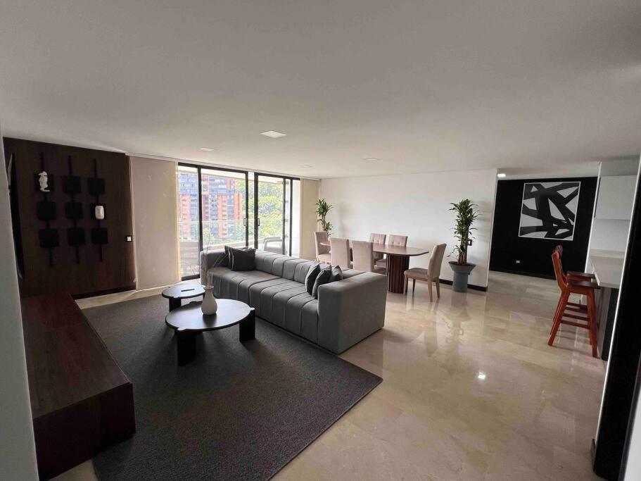 501 Luxury In Heart Of El Poblado Medellin