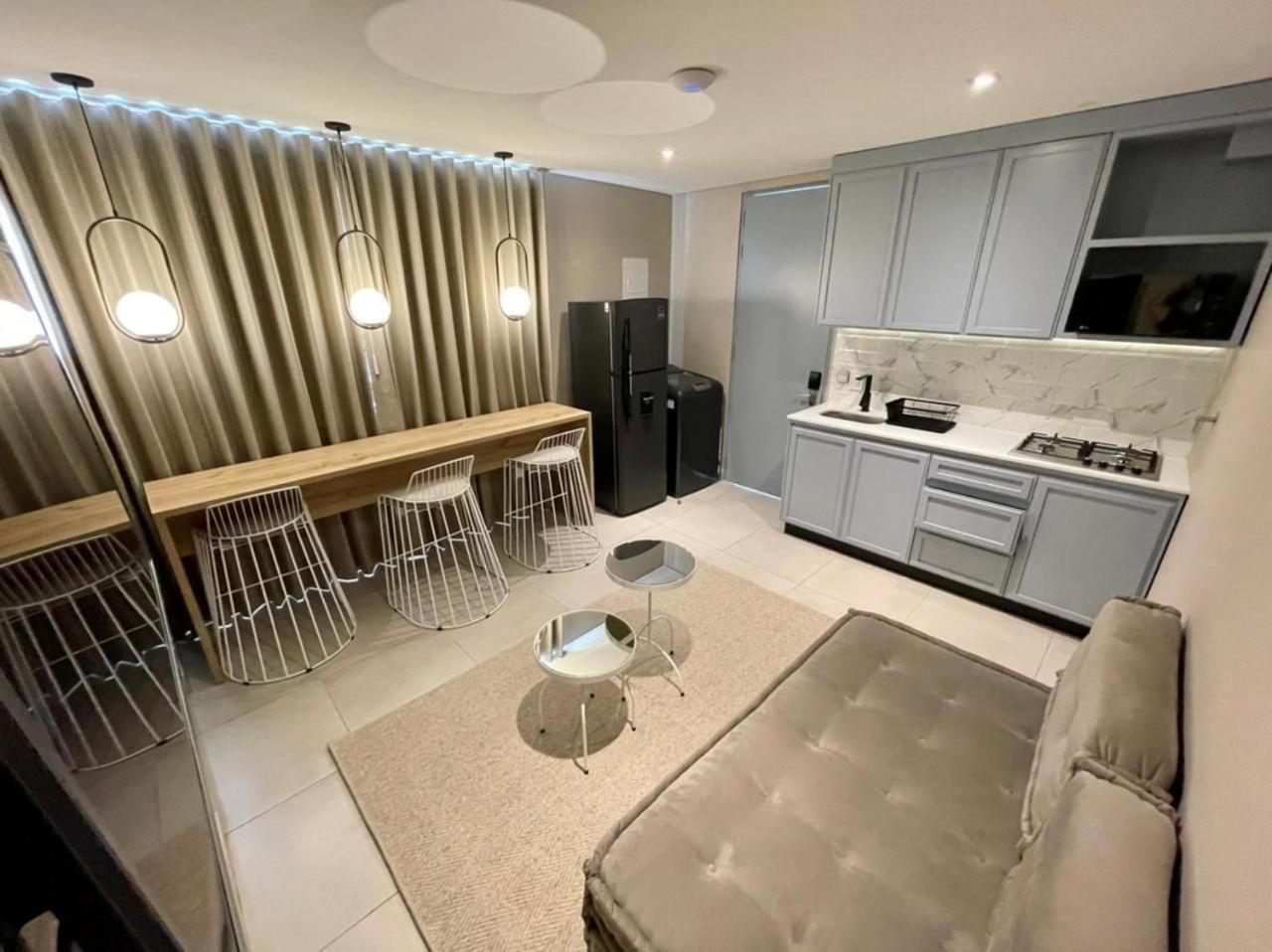 Dix 4* Medellin