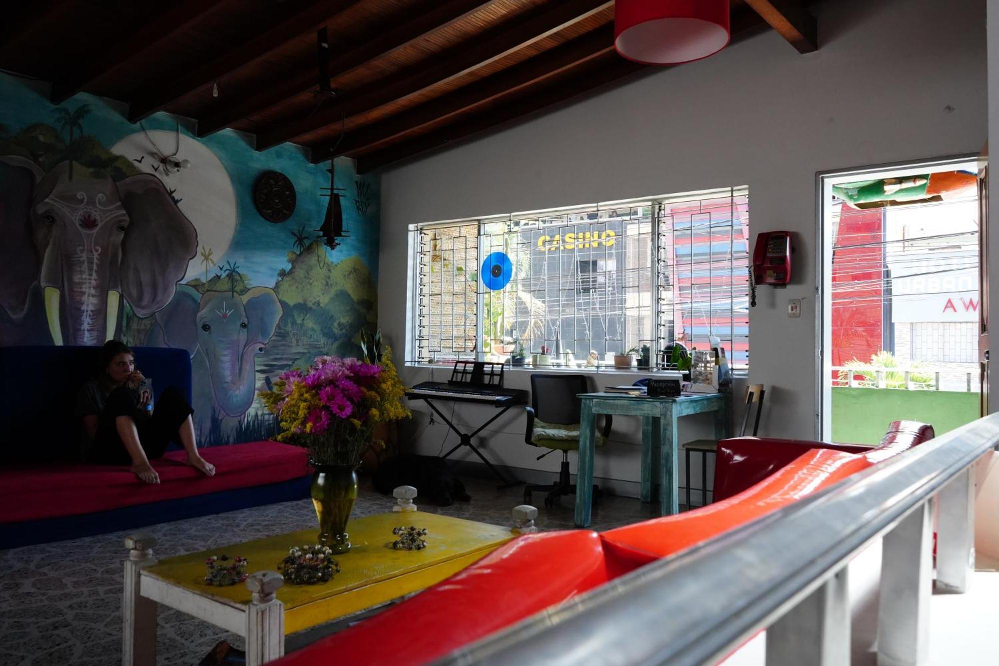 Casa Almarita - Hostal, Bar Y Restaurante * Medellin