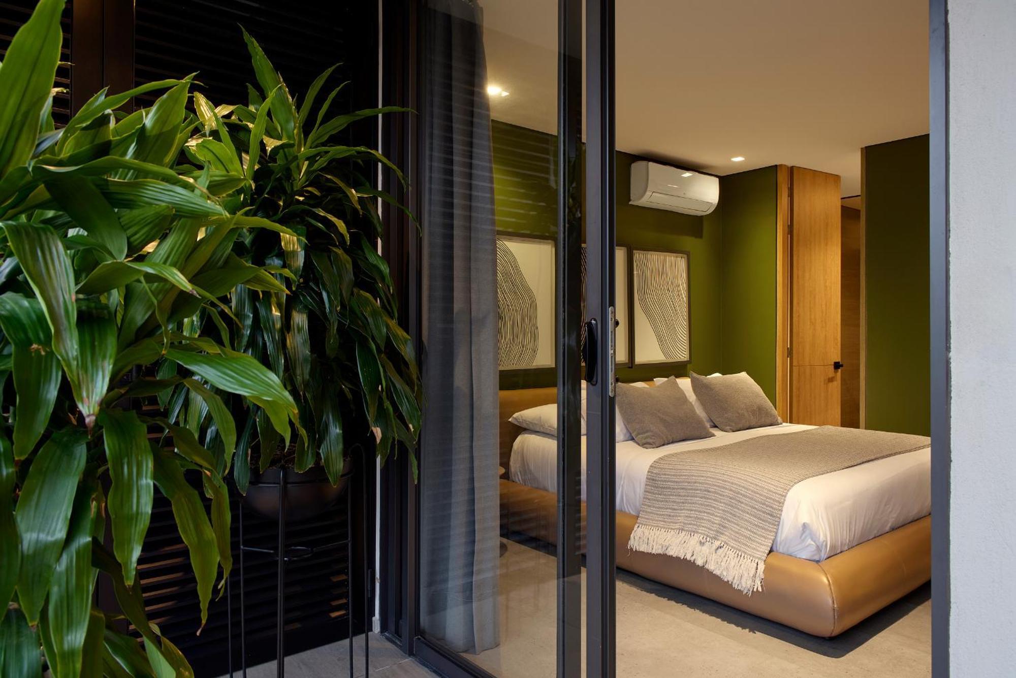 Aparthotel Wake Living 4*