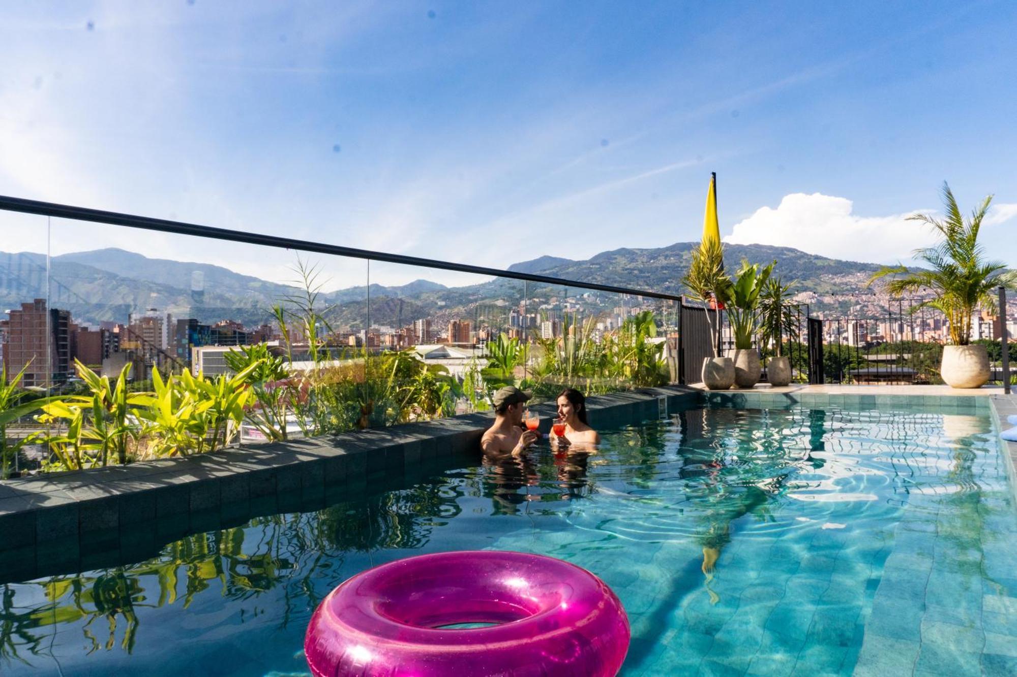 Hotel Patios Cool Living Medellin