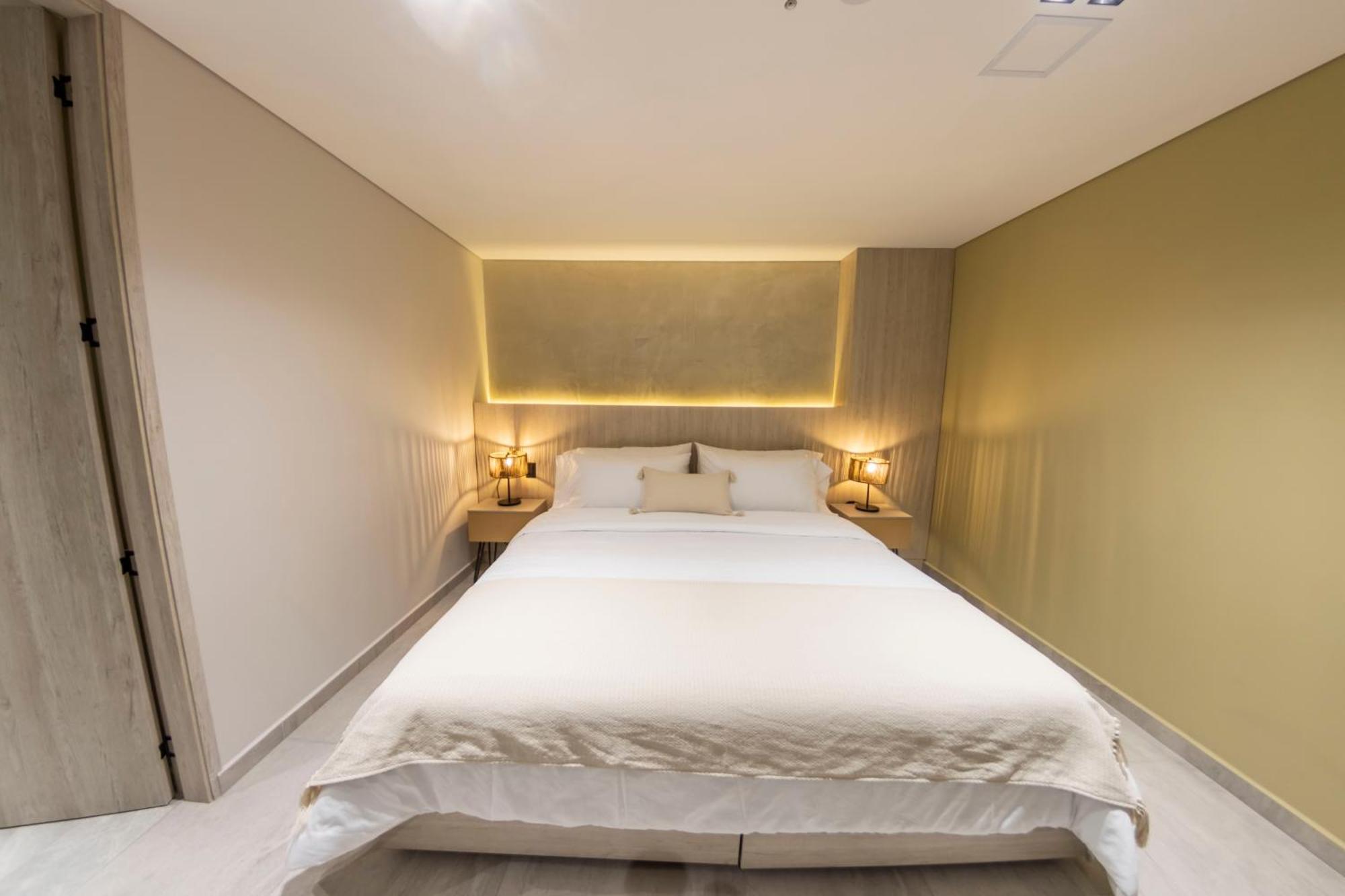 Sonata 44 Laureles Medellin