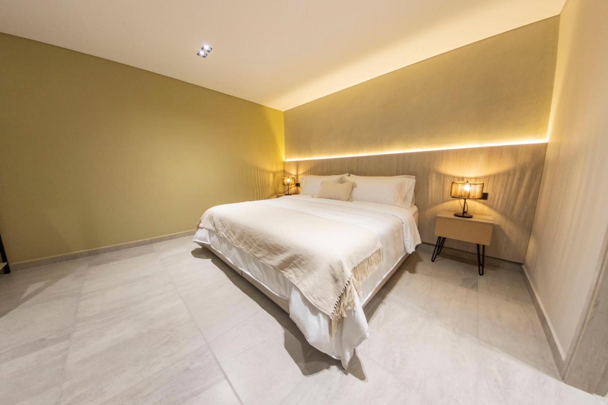 Sonata 44 Laureles Hotel