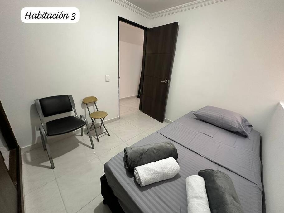 Apartamento 302 Edificio Atenas Apartment Medellin