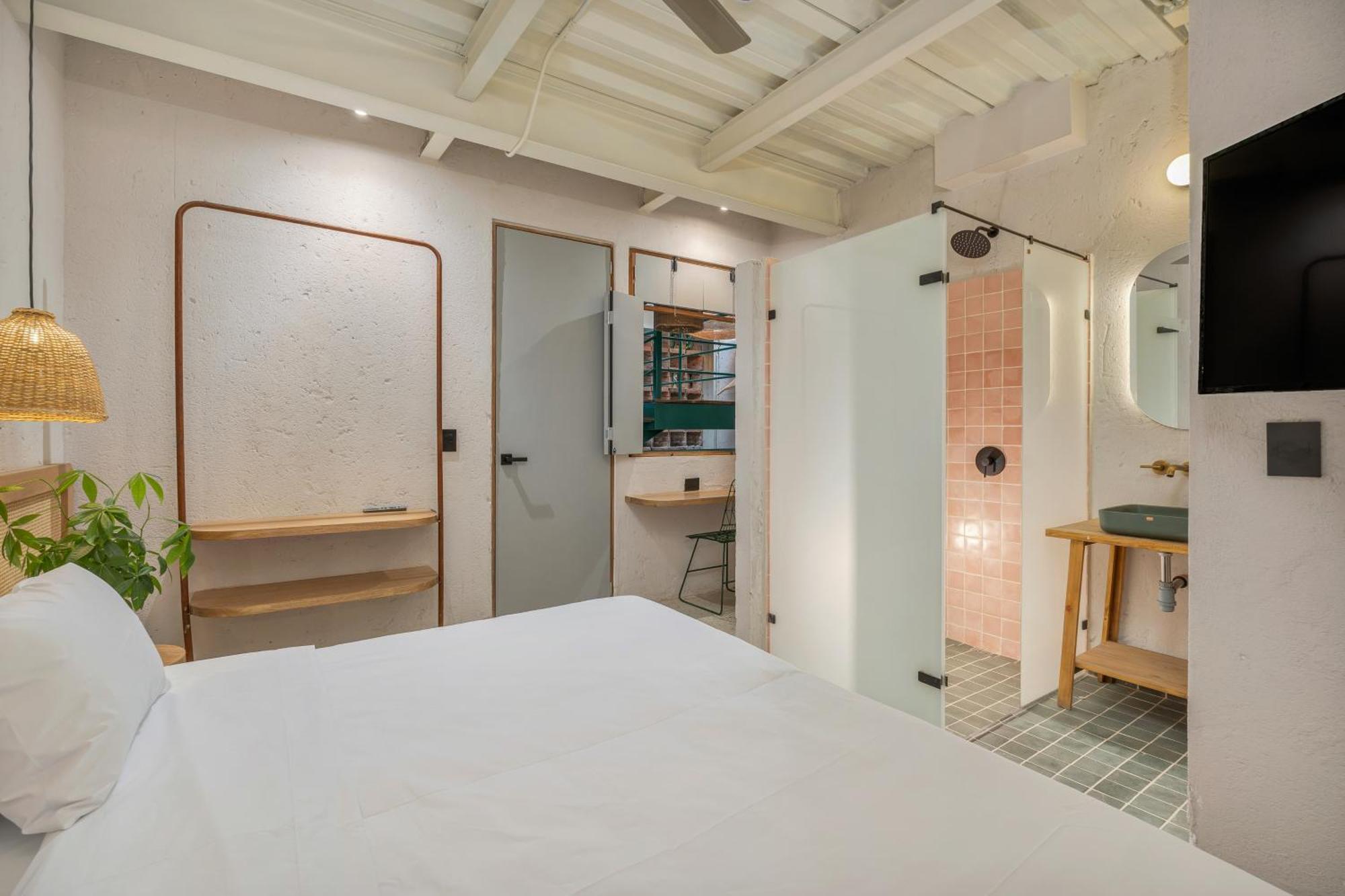 Botanica Casa Manila By Housy Host 4* Medellin