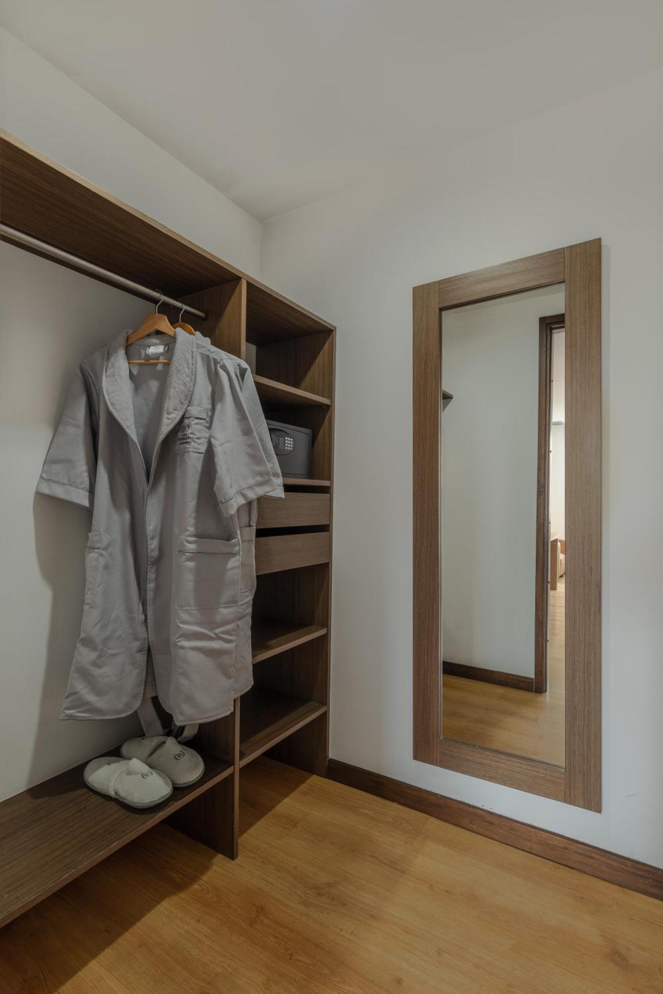 Aparthotel Poblado Alejandria By Housy Host Medellin