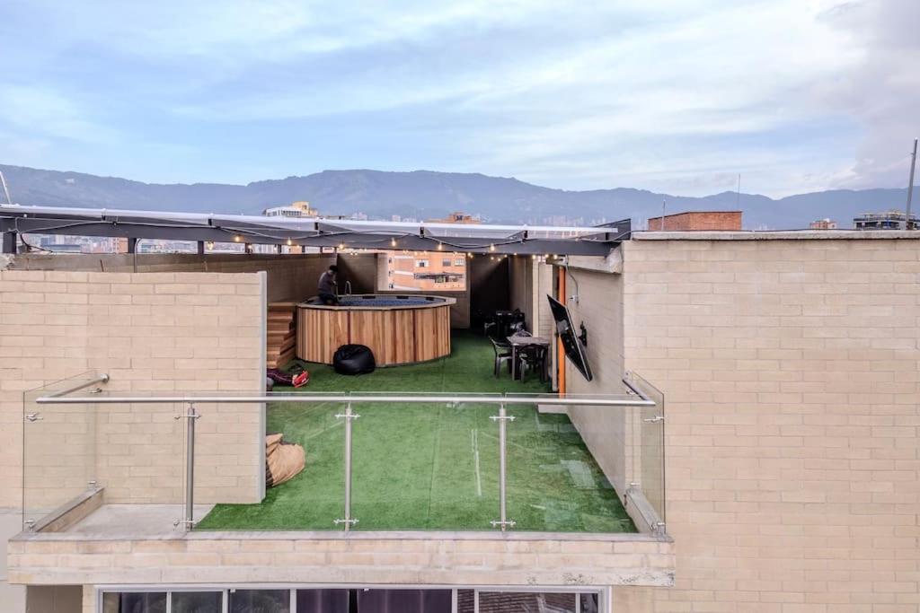En Laureles 2br Con Rooftop Y Piscina 702 * Medellin