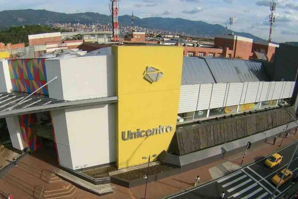 Apartment Laureles Excelente Ubicacion La 70 Estadio, Cerca Al Poblado Medellin