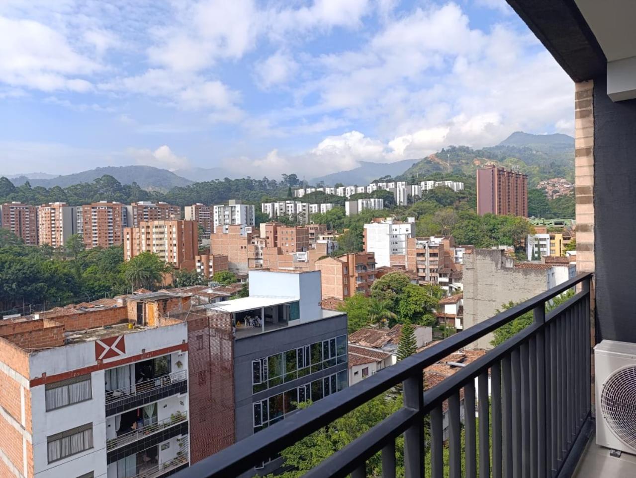 Living 35 Hotel Medellin