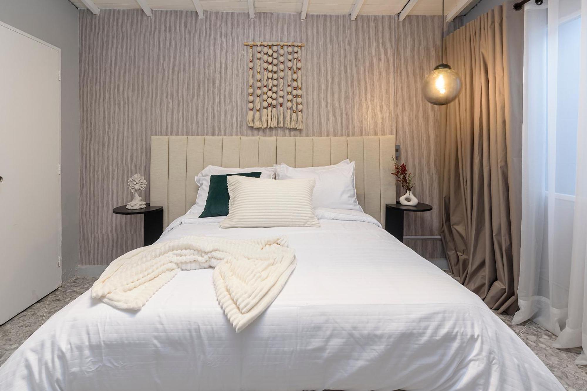 Hotel Hola Medellin