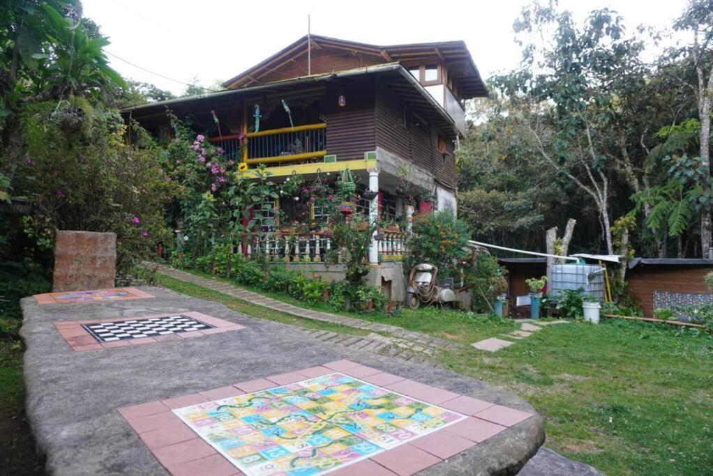 Amplia Casa Campestre En Santa Elena Cerca A - Aru Medellin