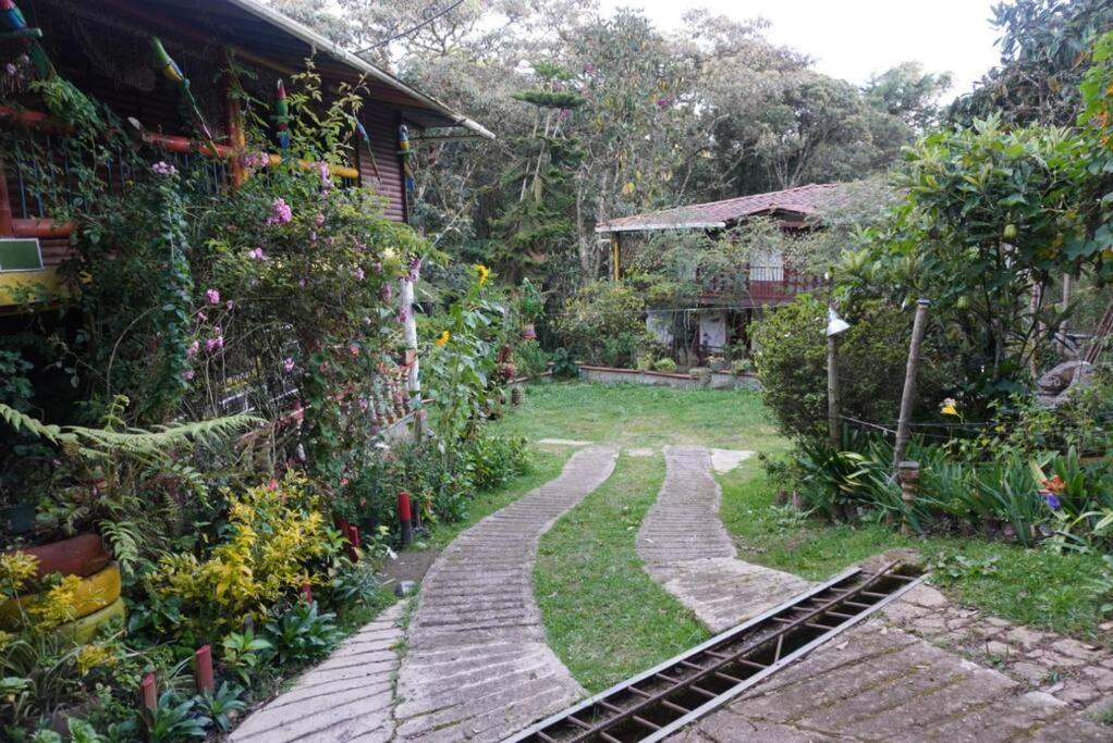 Amplia Casa Campestre En Santa Elena Cerca A - Aru * Medellin
