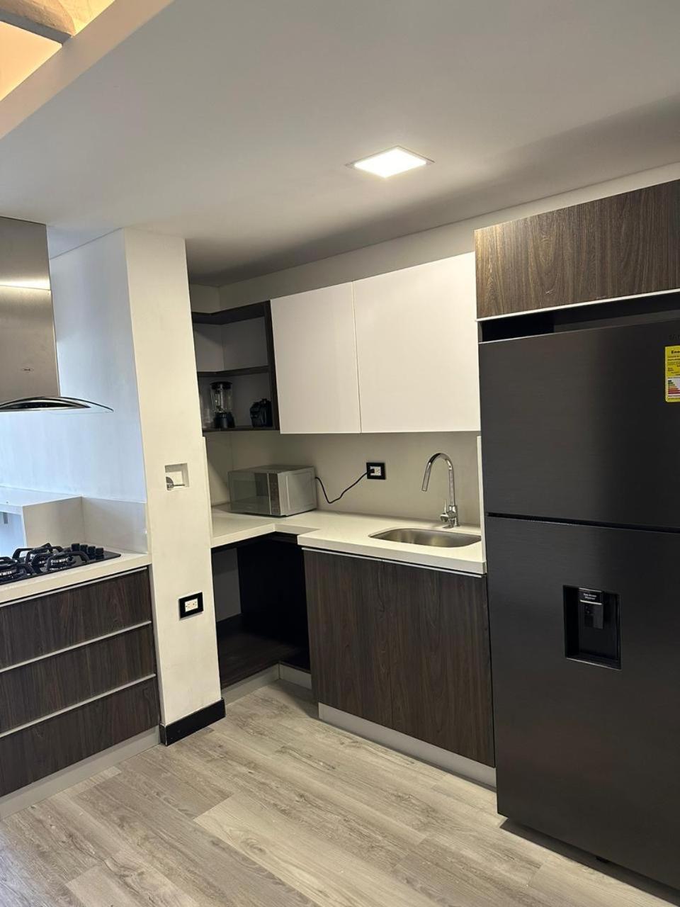 Modern Units Poblado With Stunning View *