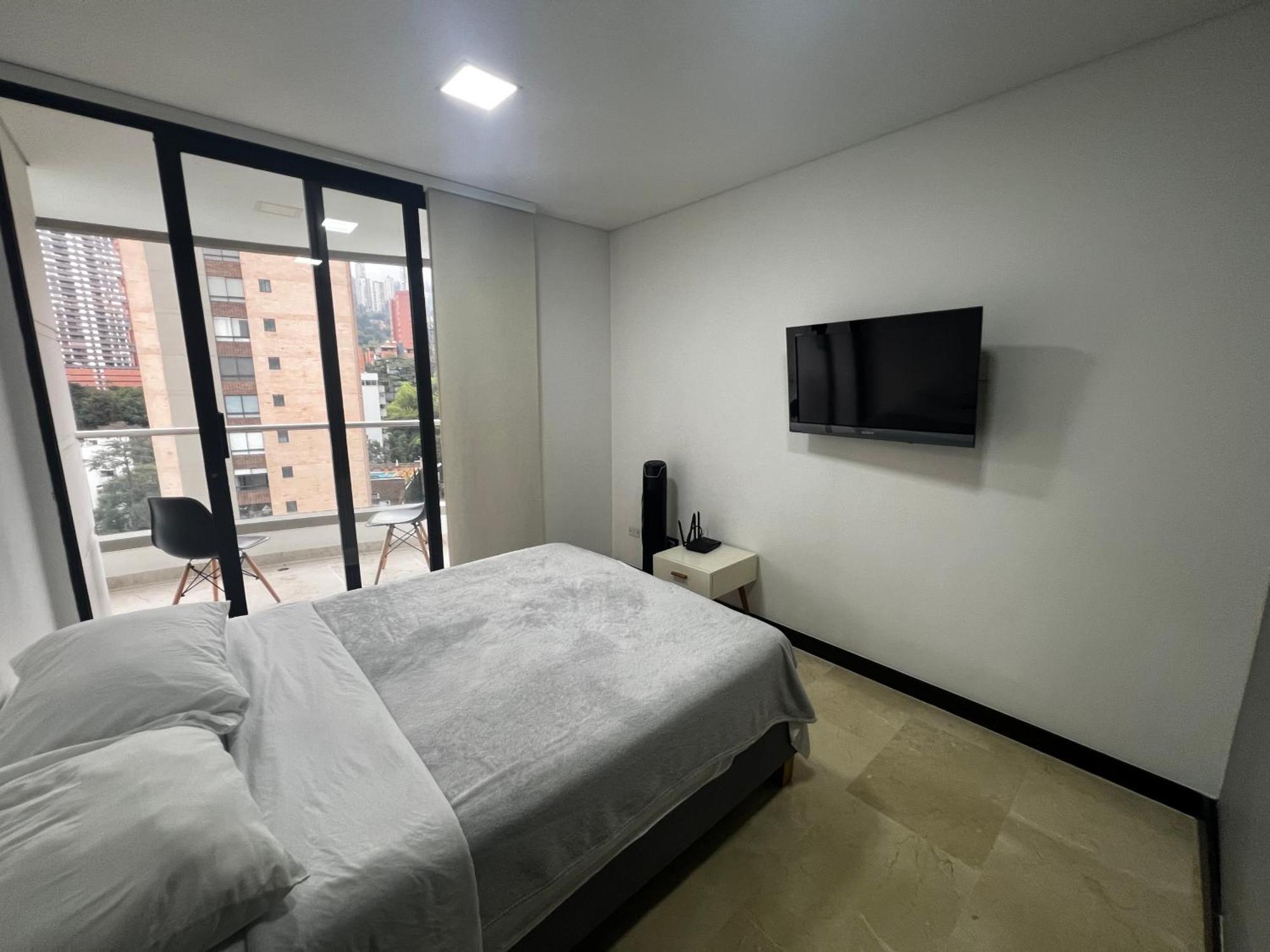 Apartment Modern Units Poblado With Stunning View *