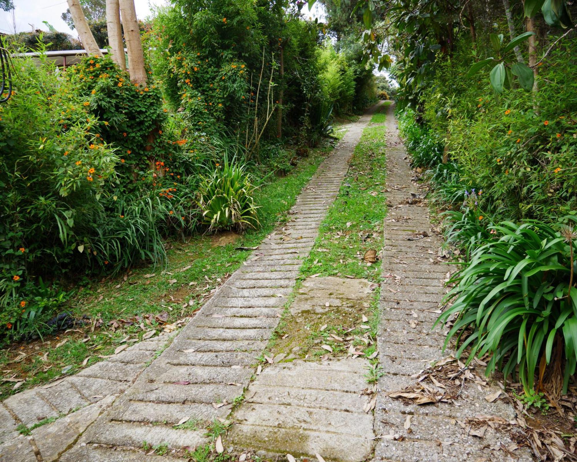 Amplia Casa Campestre En Santa Elena Cerca A - Aru * Medellin