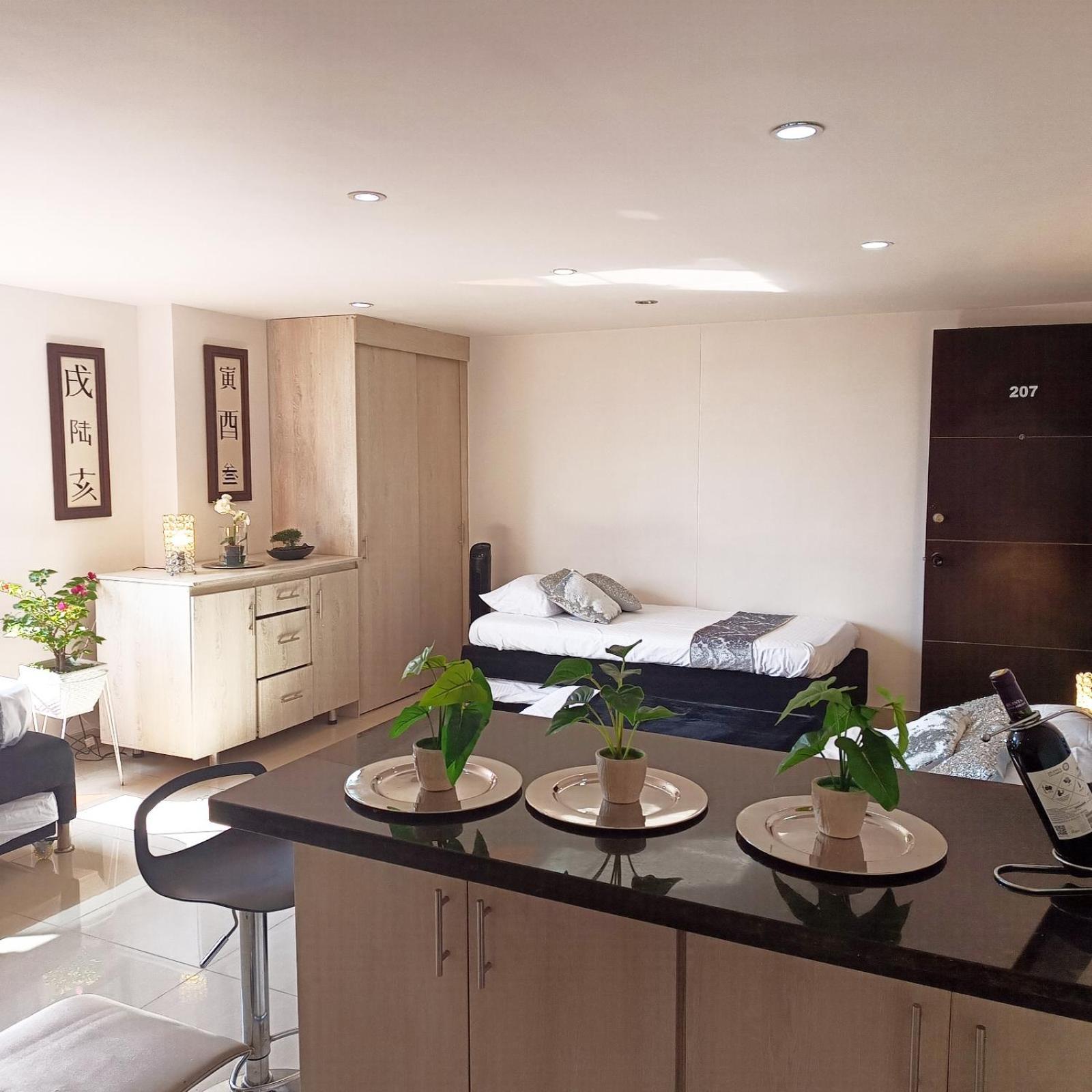 207 Apartasuite Poblado 1 Hasta 5 Personas Apartamento