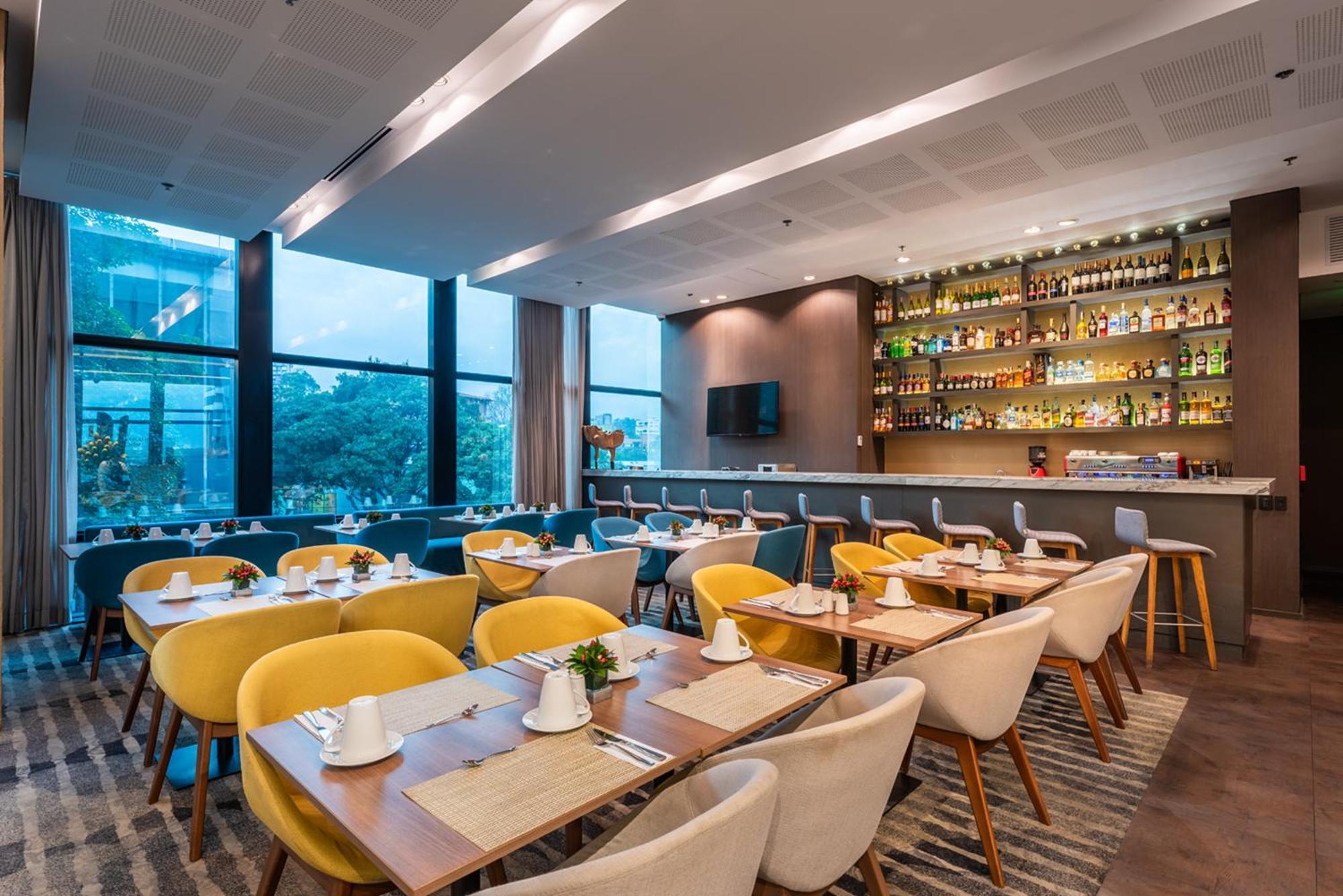 Estelar Square Hotel Medellín