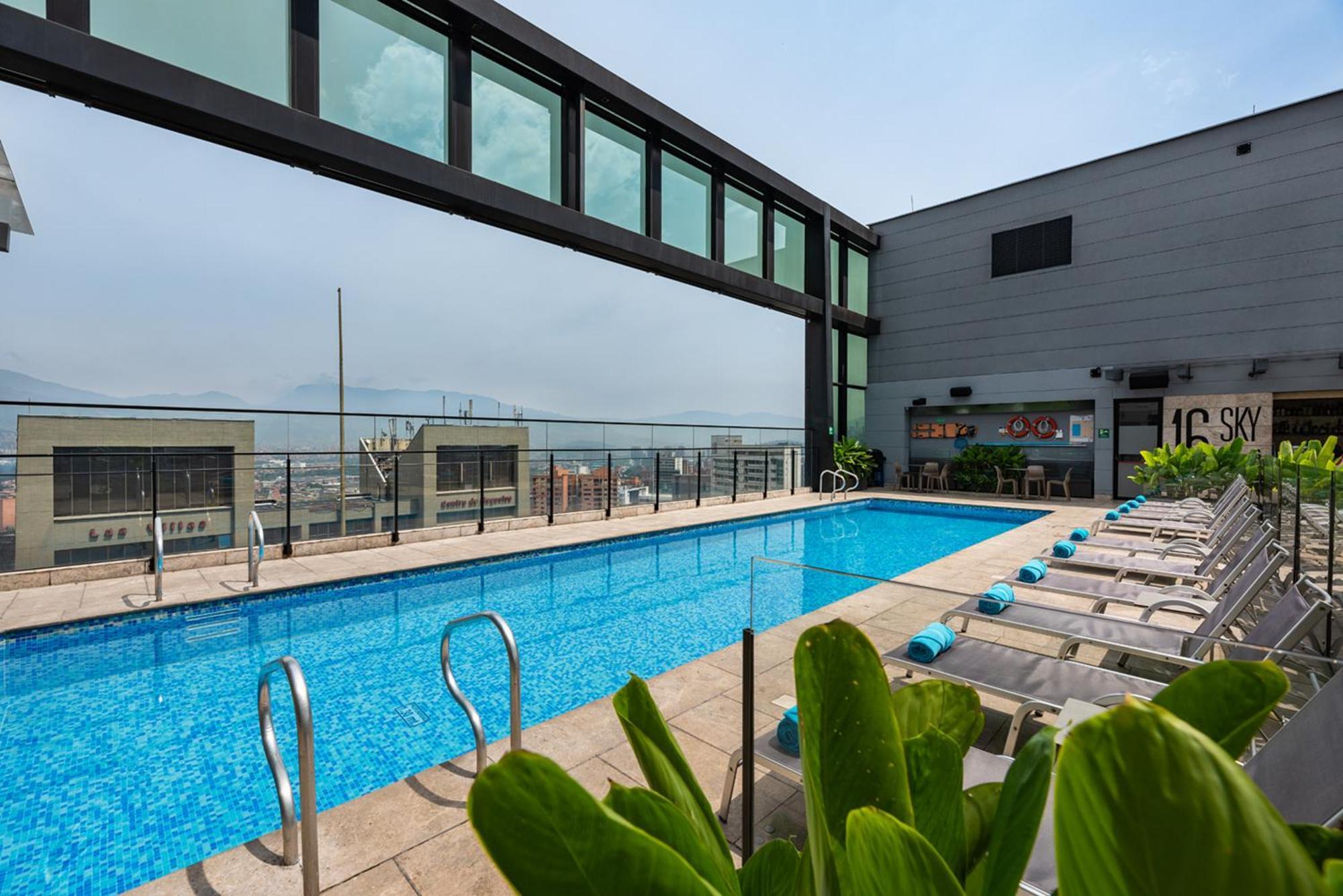 Hotel Estelar Square Medellín