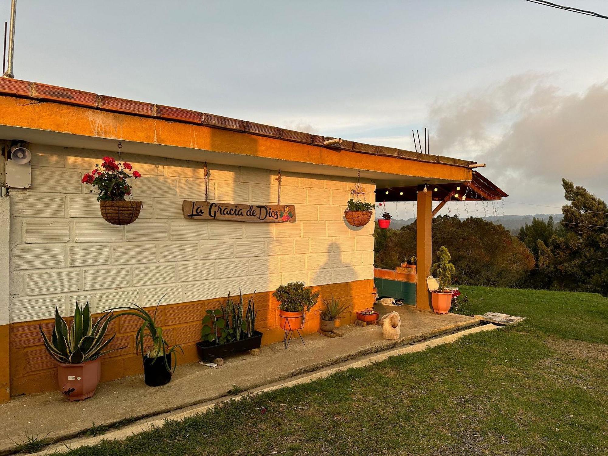 Holiday home Santaelena Cielo - Retiro Natural Cerca Al Parque Arvi Wi-fi Starlink Medellin