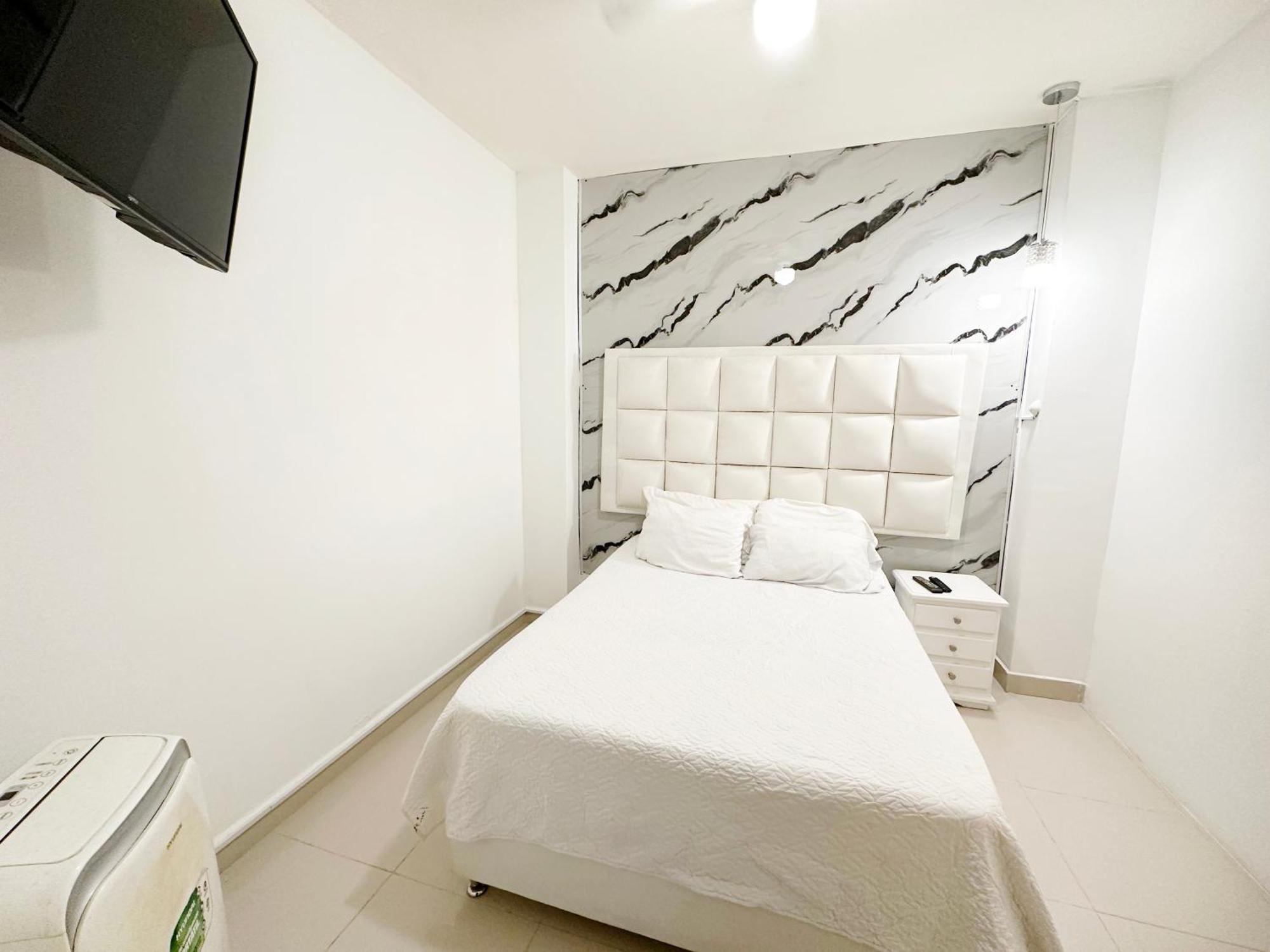 7 Bedroom Spacious At Poblado *
